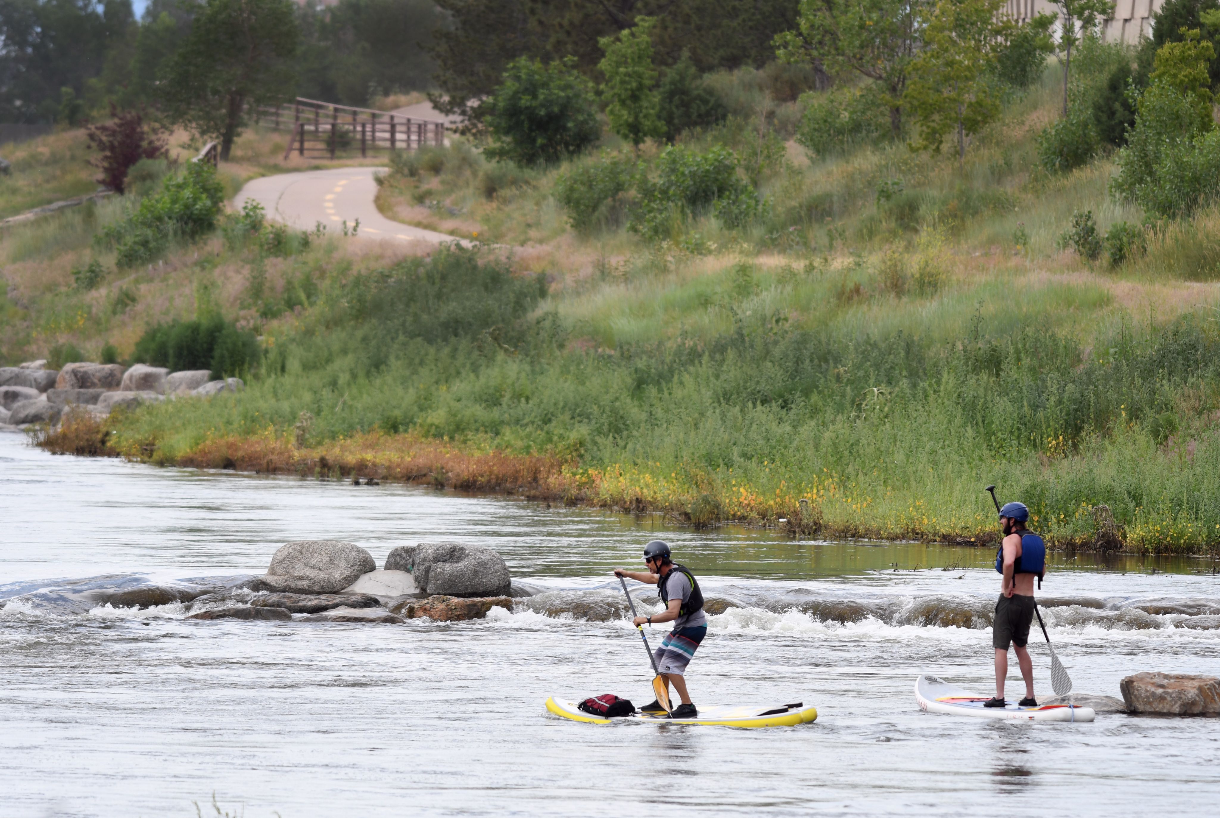 image of paddle borders on the Platte River